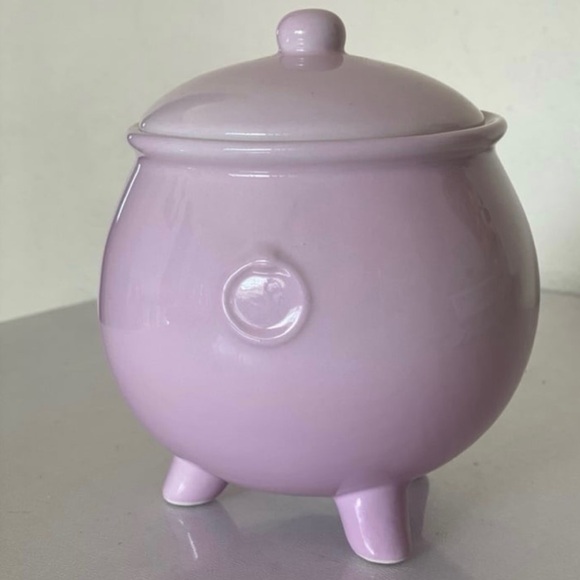 Target Bullseye Halloween Cauldron Ceramic Jar - Picture 3 of 3